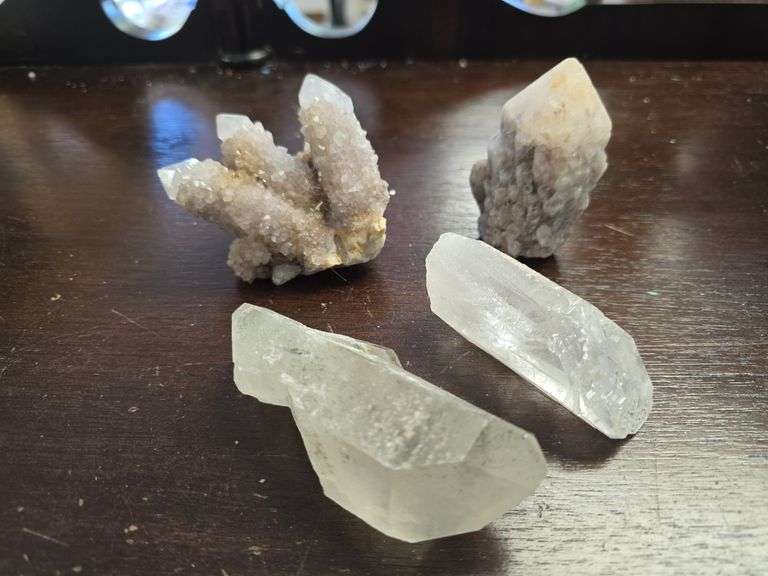 Crystals 1 Lb. 7 Oz. image