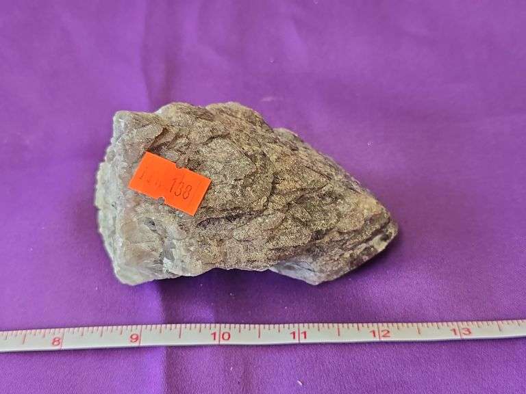 Montana Amethyst Terminated  13 Oz. image
