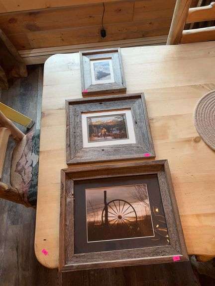 Set of 3 Pictures with Frames image