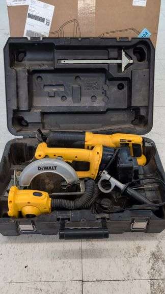 DeWalt: Flashlight, Saw, SawzAll