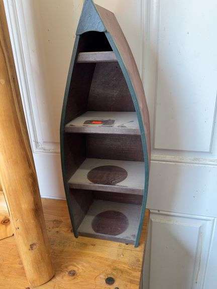 Boat shelf image