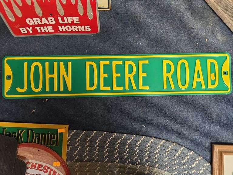 John Deere Rd. Sign image