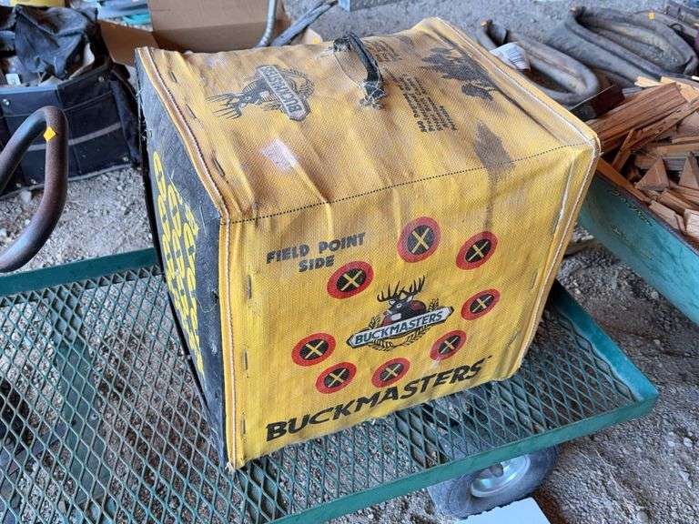 Buckmaster archery target image