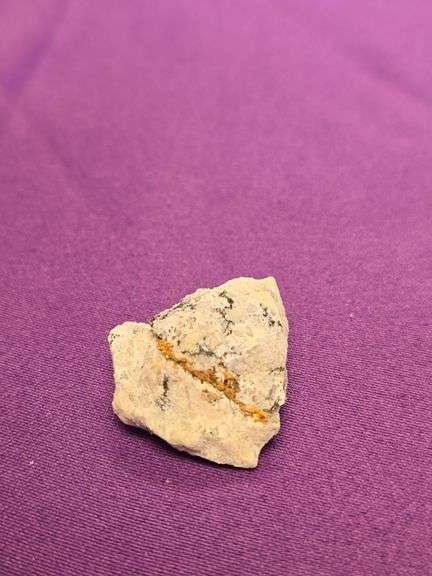 Bullion gold Crystalline Gold Nugget Speciman in Quartz 9.82 Total Weight image
