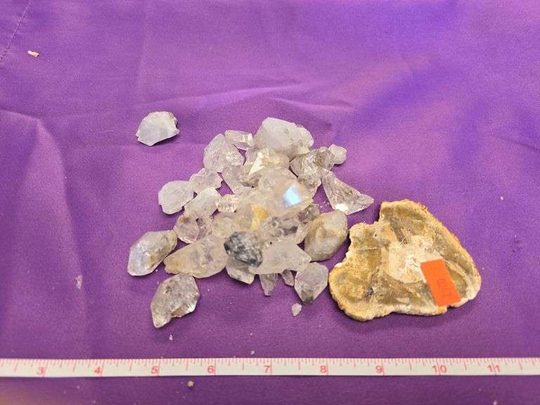 Water Bubble quartz and others lot 16 Oz. image