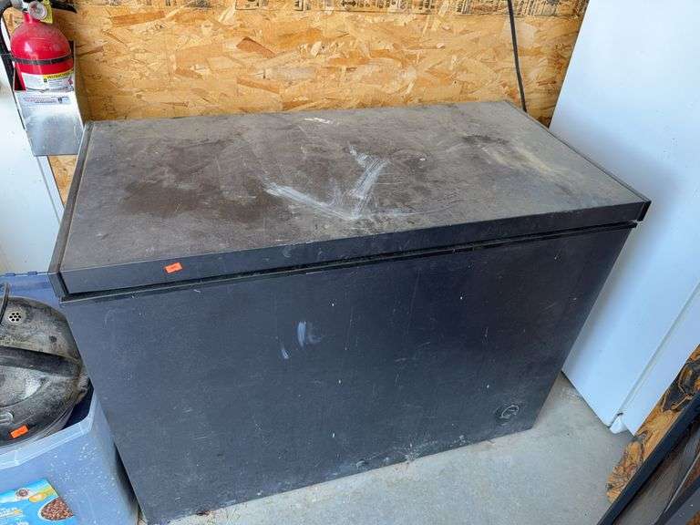Deep freezer image