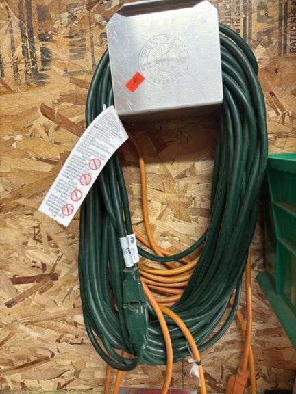 Extension cords with cord bracket image