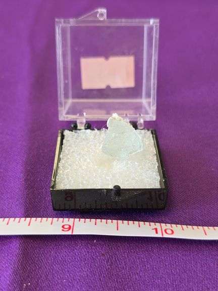 Colorado Tallahassee Blue Topaz Crystal in Perky image