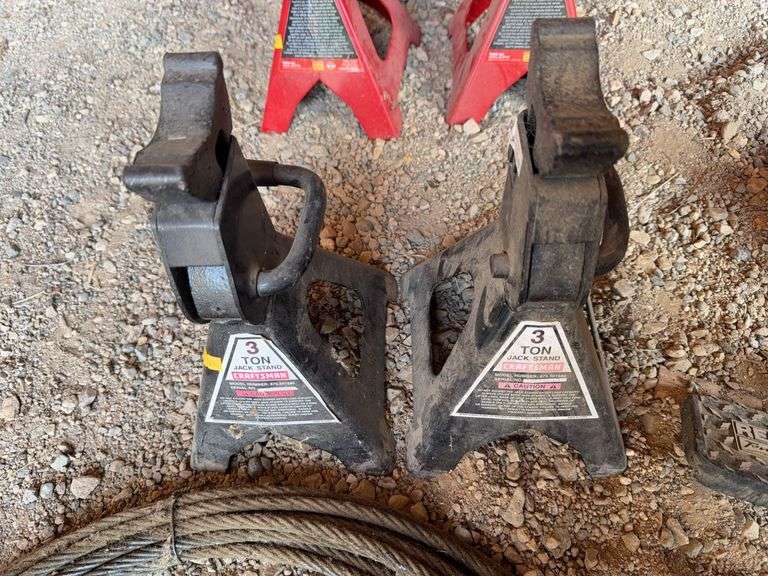 Craftsman 3 ton Jackstands image