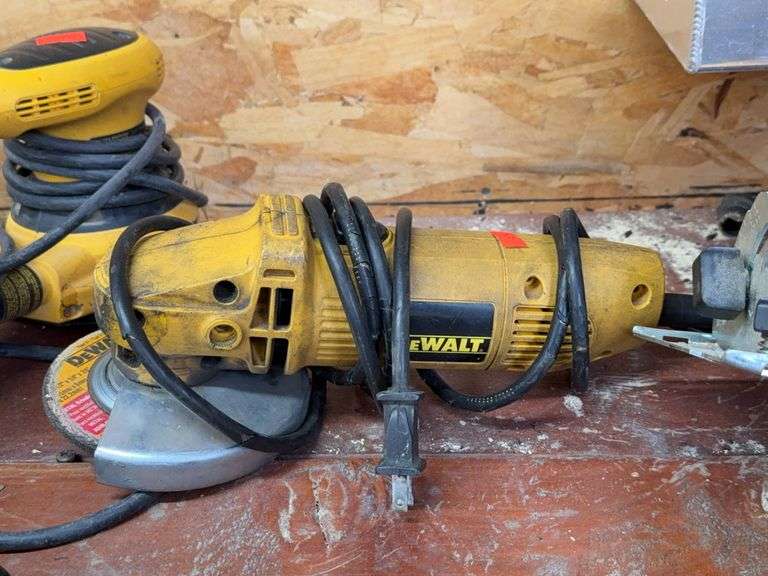 Dewalt angle grinder image
