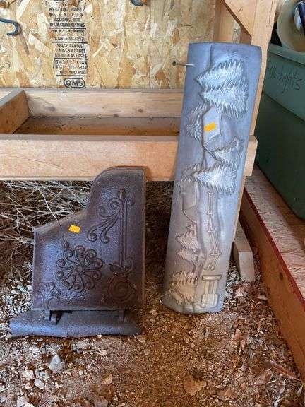 Two cast-iron metal pieces image