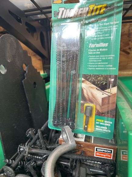 Assorted timbertite screws and brackets image