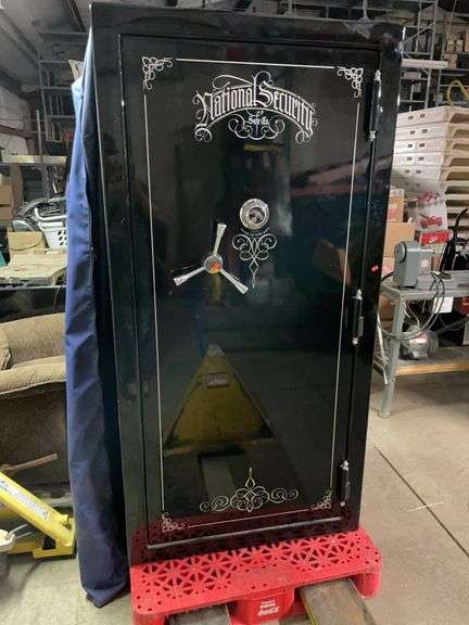 National security classic plus 50 gun safe. 45 minute rating.