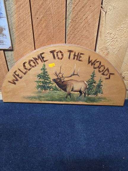 Elk Welcome to the Woods sign image