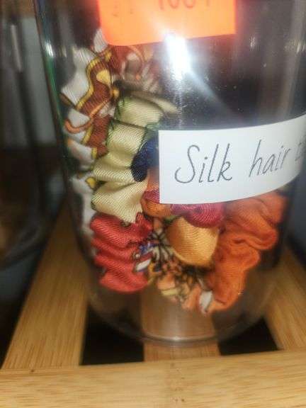 Files, Silk Hair Ties image