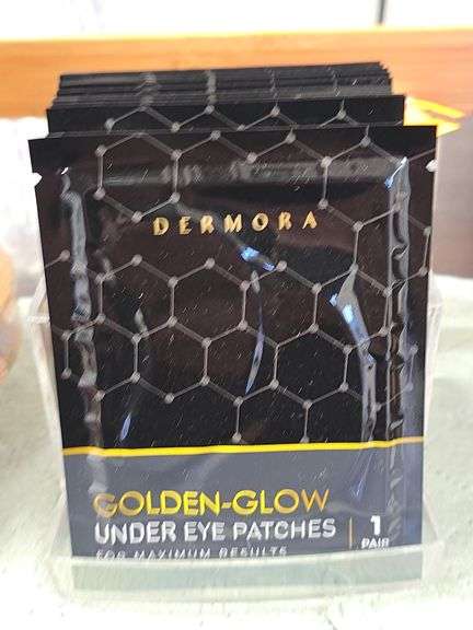 11 Dermora Golden Glow Under Eye Patches image