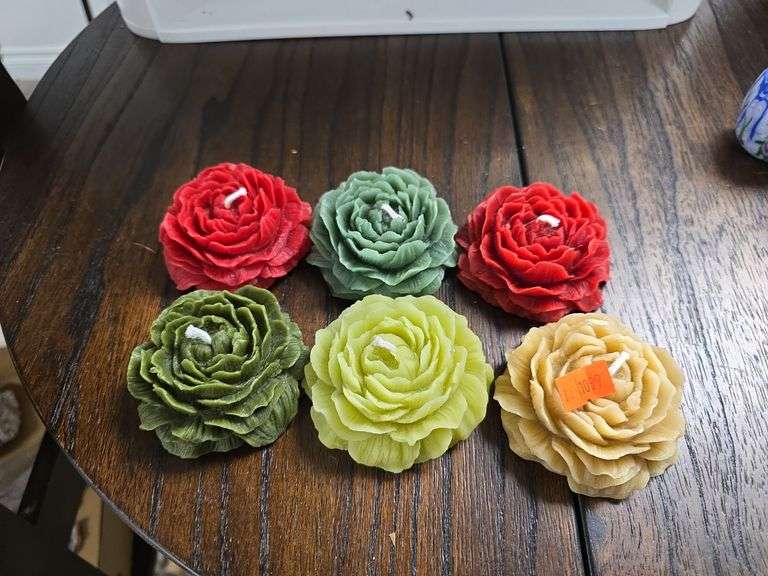 6 Flower Candles image