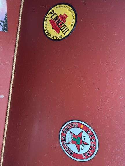 Texaco, pennzoil, tin signs image