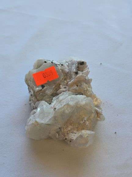 Rock 10 Oz. image