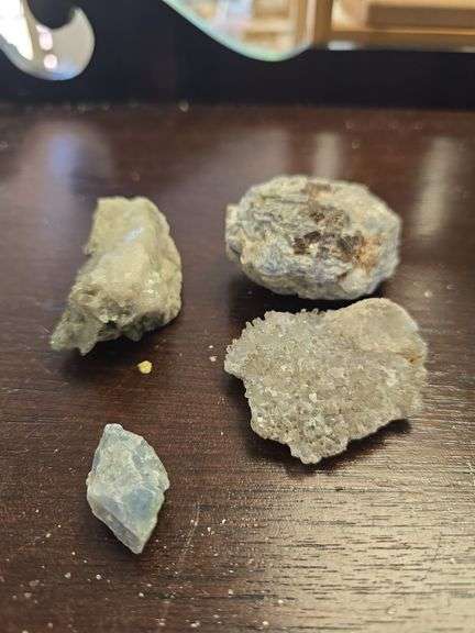 Rocks 10 Oz. image