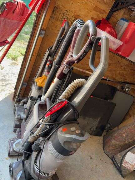 3 vaccums Dyson,Shark,Hoover image
