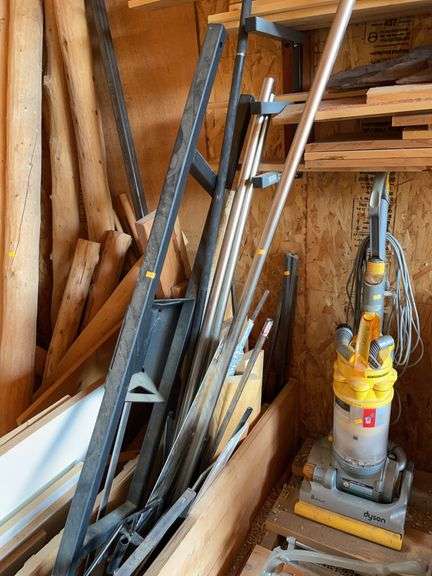 Lot of scrap metal image