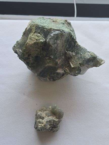 Cabinet Epidote Mineral Display Specimen 2 Lb. 14 Oz. image