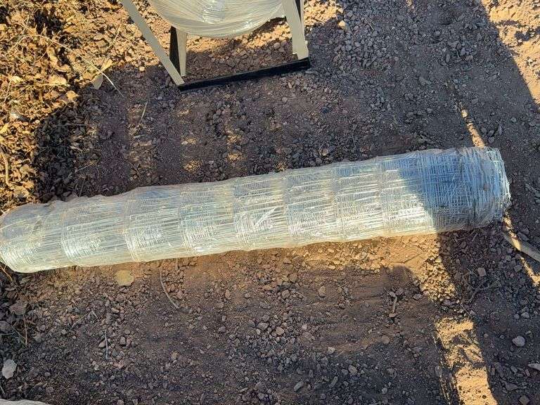 KJ Hot Dip Galvanized field Fence 4’x100' (1 ROLL ONLY) image