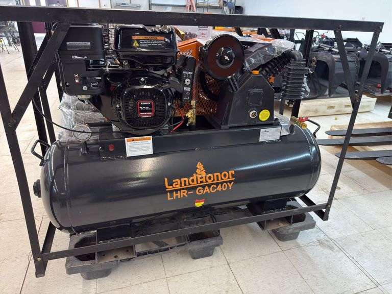 new 2025 40 gallon 2- stage air compressor,  model LHR-GAC40Y image