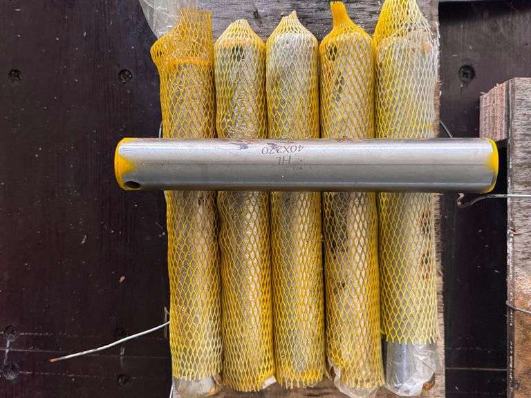 2025  40mm*270mm UNIVERSAL BUCKET PIN image