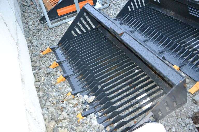 SKID STEER ROCK BUCKET image