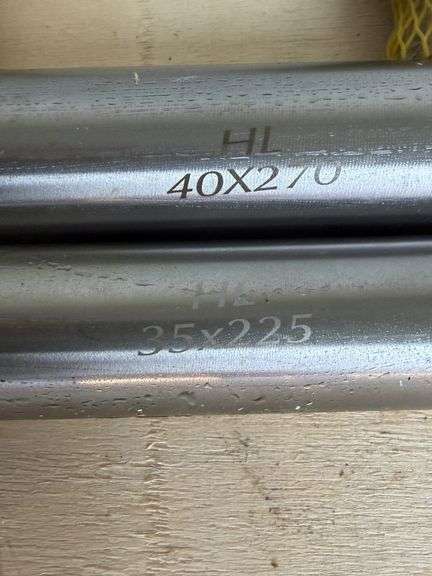 12 Assorted Bucket Pins image