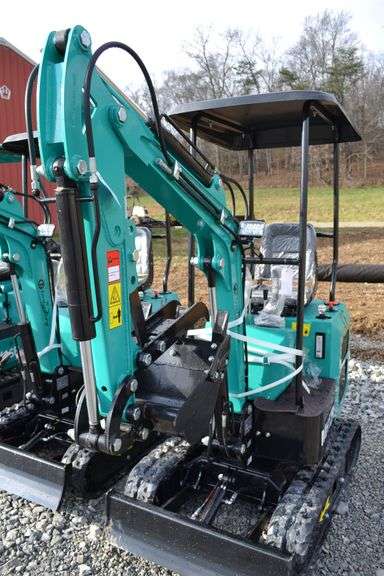 MH12R Mini Excavator image