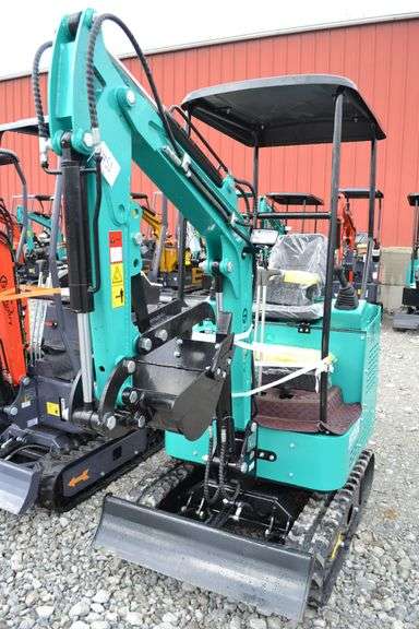 H15R Mini Excavator image