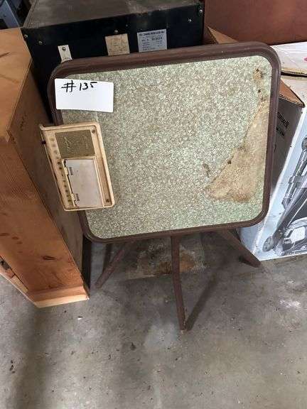 Retro Arlene Projector Table image