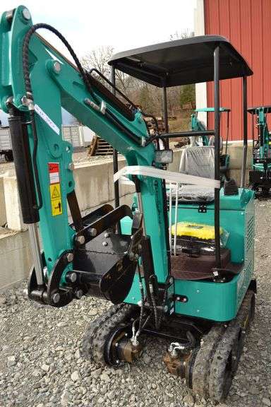 H15R Mini Excavator image