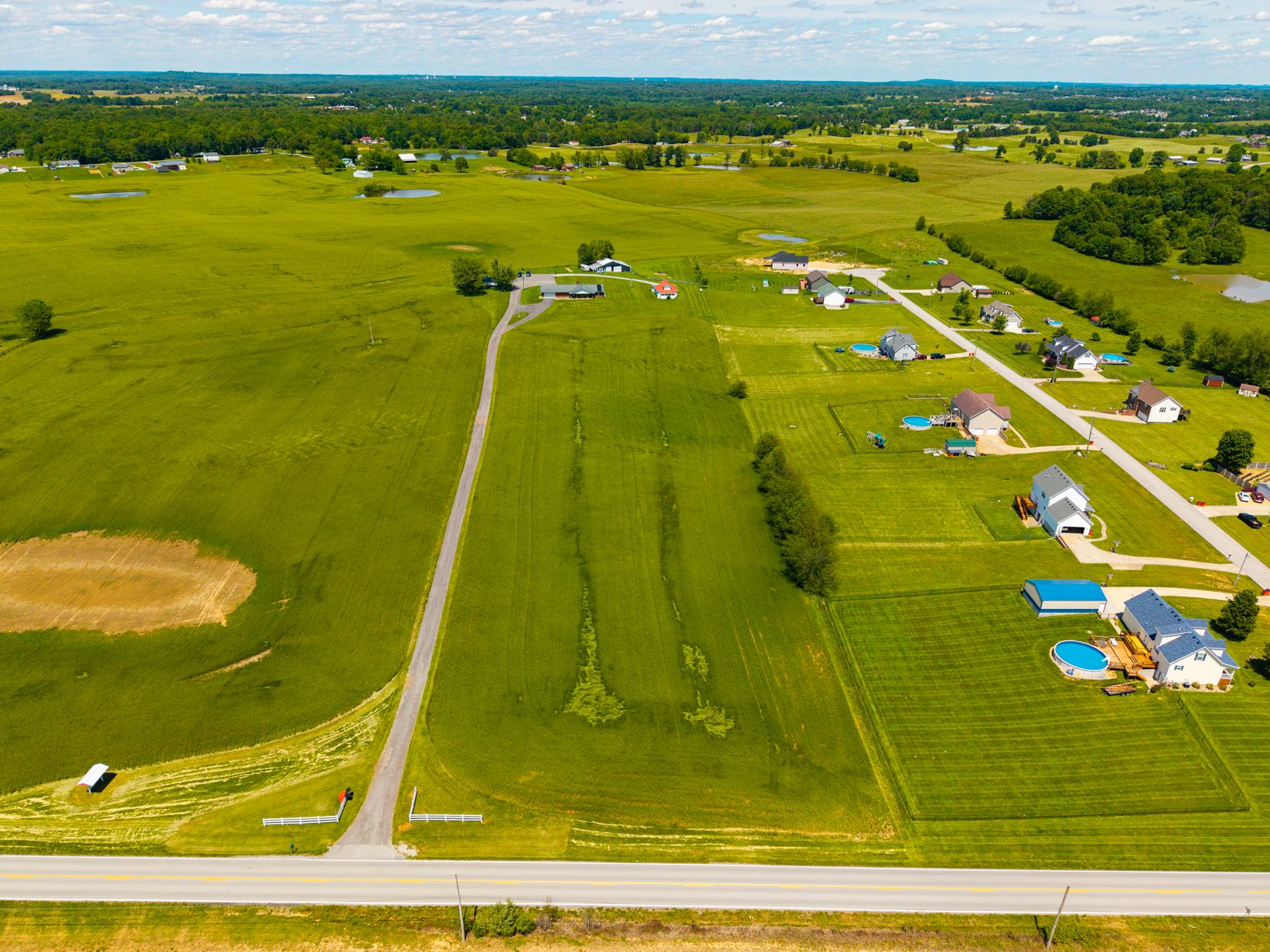 Lot image 9