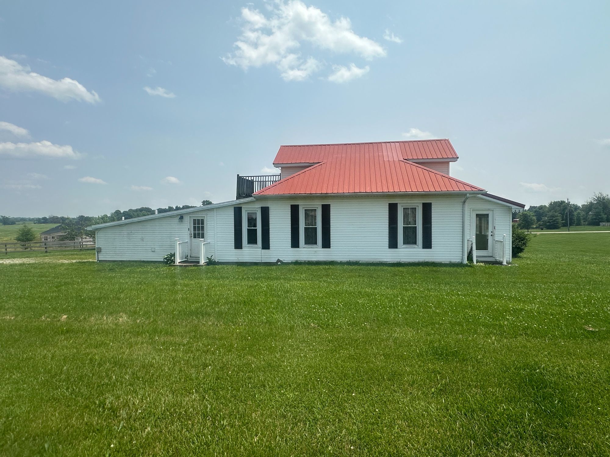 Lot image 102
