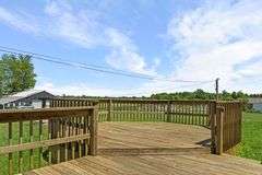 11324 Rineyville Road • Vine Grove, KY TWO HOMES • FINISHED METAL BUILDING (BARNDOMINIUM) • 70'x40' BARN • 9± ACRES