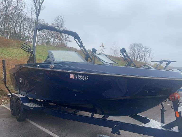 2023 Axis T220 image