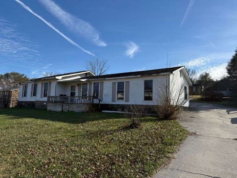 188 Old Middlesboro Hwy., LaFollette, TN. image