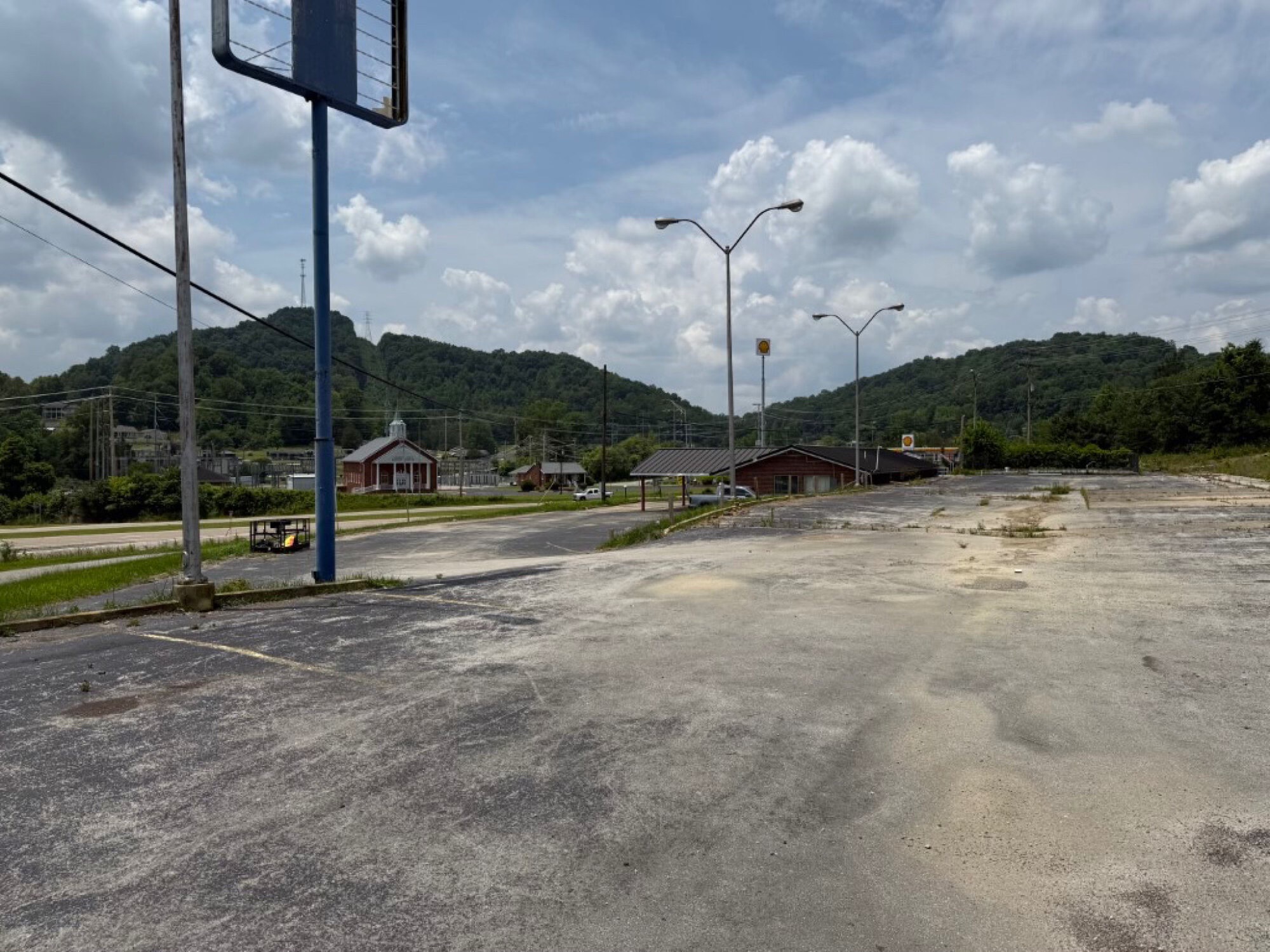 Lot image 16