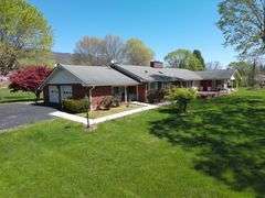 186 Shetland Rd., La Follette, TN.