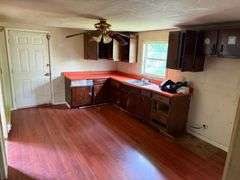 509 E. Hemlock, La Follette, TN.