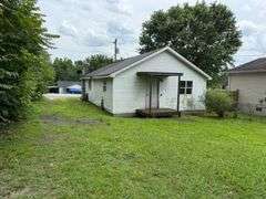 509 E. Hemlock, La Follette, TN.