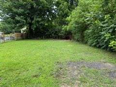 509 E. Hemlock, La Follette, TN.