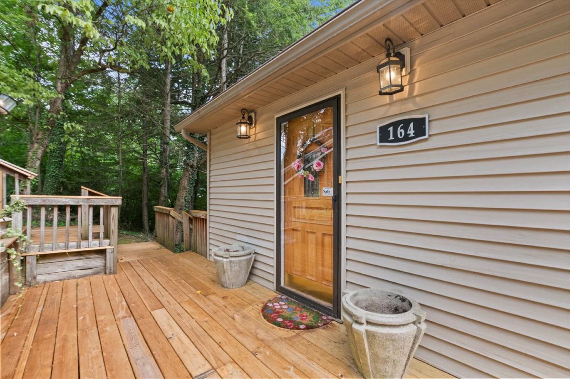 Lot image 75