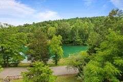 164 Rainbow Circle, LaFollette, TN.