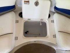 2012 Hurricane Sundeck Sport Boat
