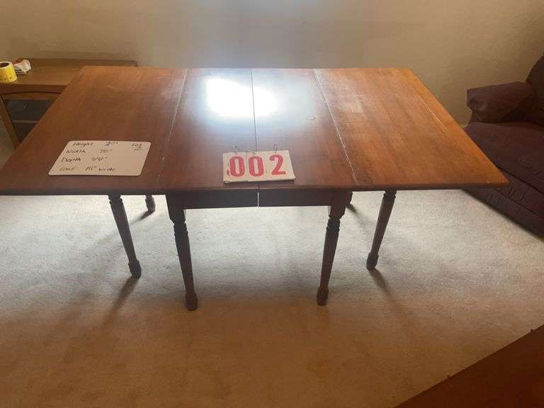 Drop leaf table image